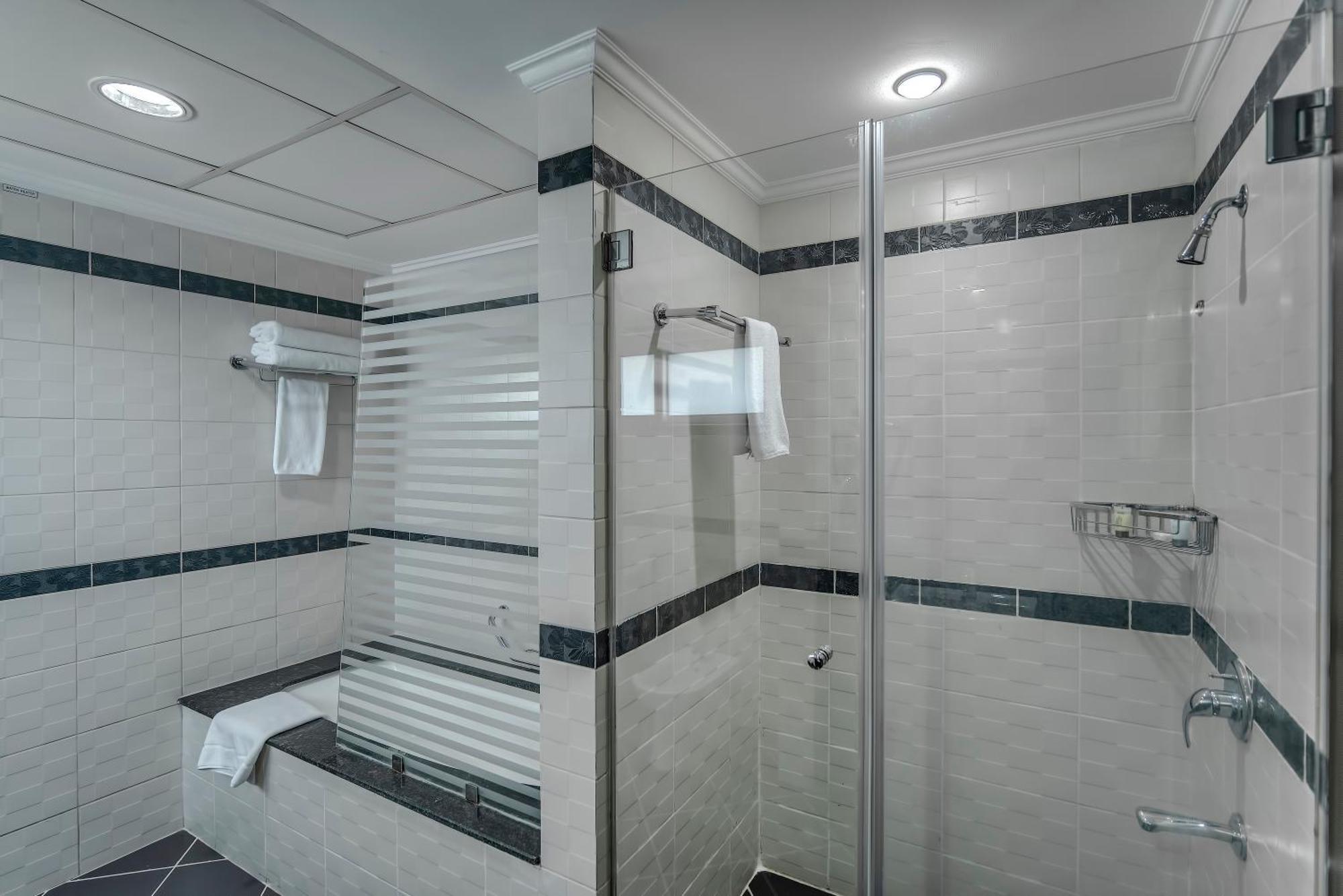 Icon Delux Hotel Apartments Al Barsha - Formerly Abidos ドバイ エクステリア 写真